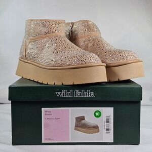 Wild Fable Missy Rhinestone Platform Boots Beige Faux Fur Memory Foam Womens 10